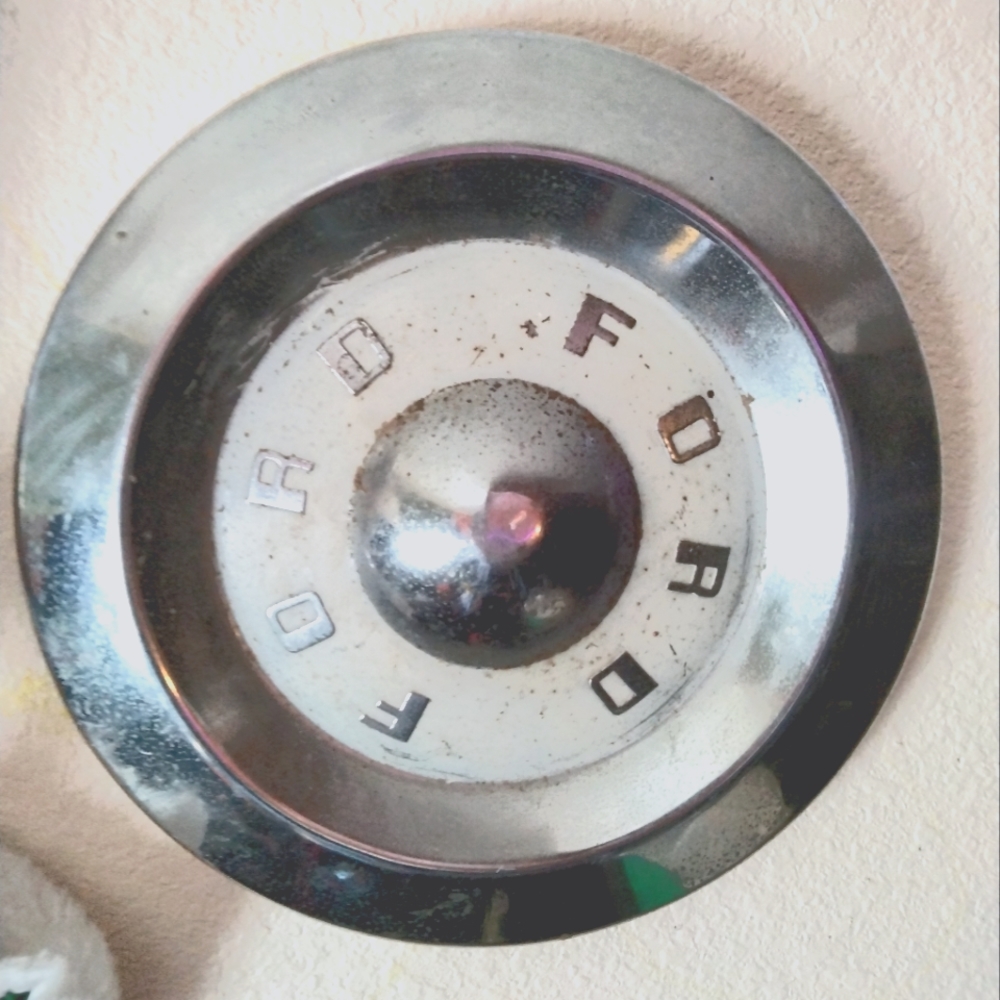 Old Ford hub cap